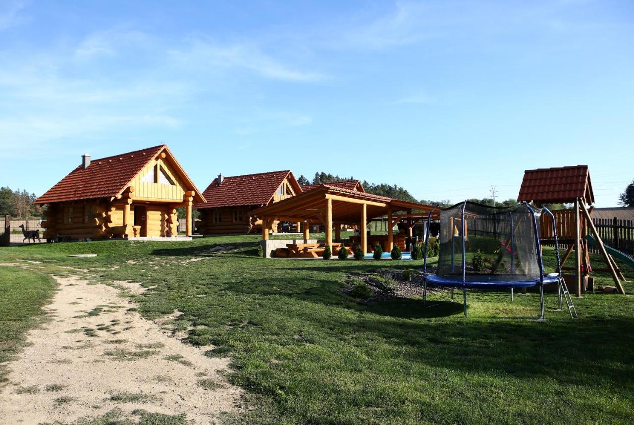 Na Samote Ve Srubu Villa Plzen Exterior photo