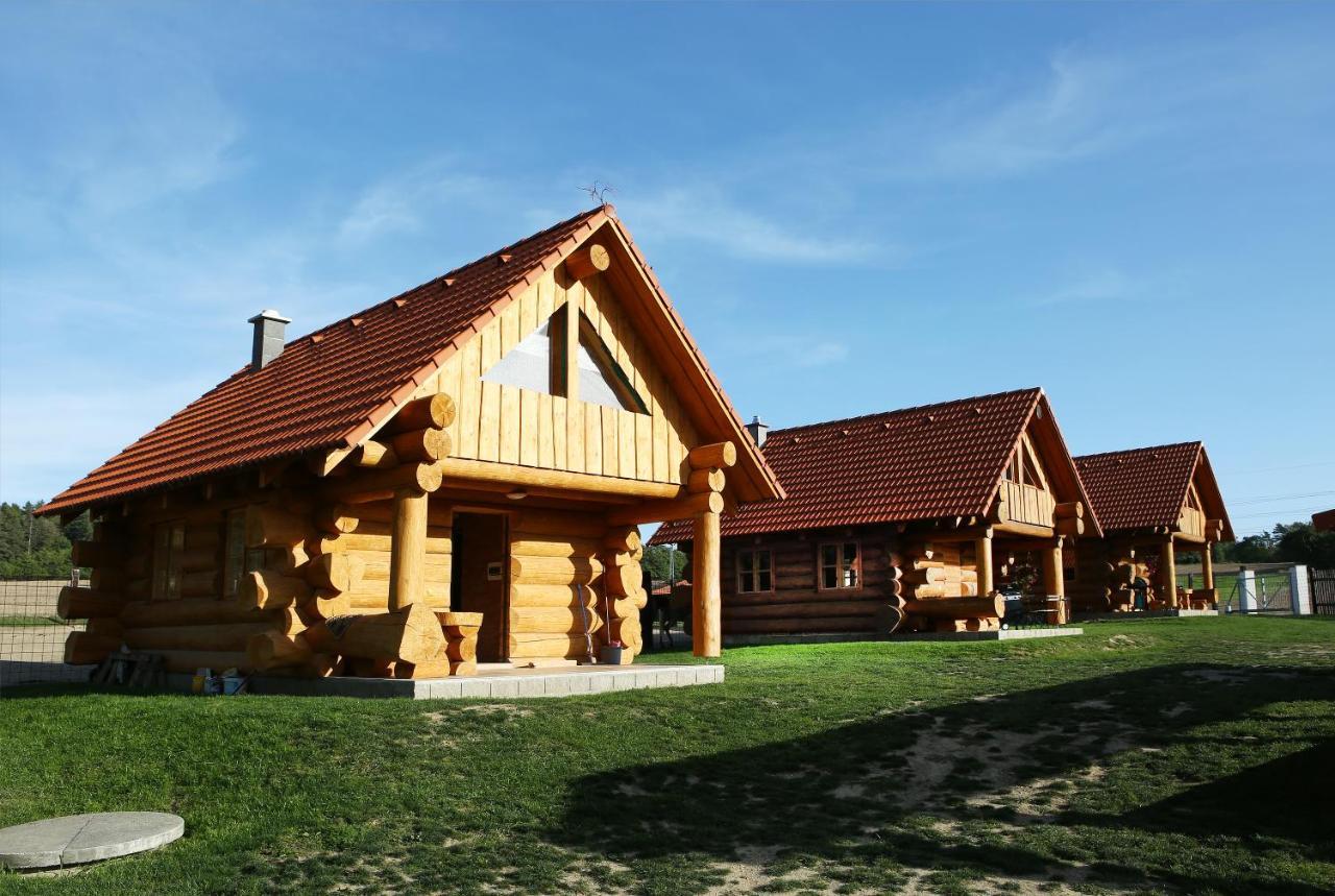 Na Samote Ve Srubu Villa Plzen Exterior photo